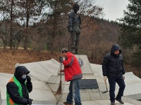 홍천군자율방재단, 가리산과 쥴장루이공원 환경지킴이 활동