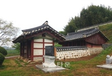 당진시, 향토유적 제4호 이시경 정려 담장 및 벽체 보수공사 완료