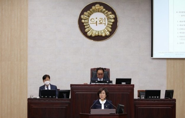 김보라 안성시장, 제187회 안성시의회 임시회 참석 | 포토뉴스