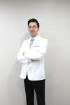 어깨 통증으로 일상생활 힘들다면…증상에 맞는 비수술 치료법 필수