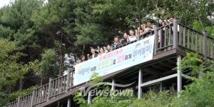 신상진 성남시장, 다목적구장-혜은학교 연결데크 설치공사 준공 현장 방문