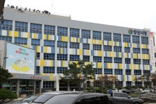 양산시민, 국화 향기 속으로 걷다... 양산사랑 건강걷기 25일 개최