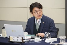 고양시 축사 악취 논란 확산…신현철 의원 행정 대응 미흡