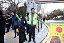 이상일 용인특례시장, 교동초 통학로·진출입로 안전 점검