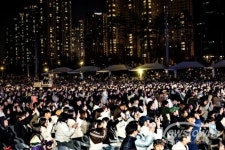 무대 위 음악, 도시를 잇다…화성특례시 시민의 날 콘서트 열기