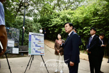 서해구, 구재용 구청장 첫 일정은 공사현장…장고개로 사업 점검