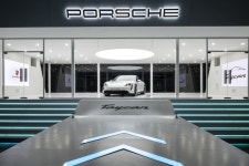 포르쉐 전기차 타이칸 국내 출시는 2020년 하반기