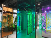 통신사 매장도 문화 공간처럼...MZ세대 겨냥 LGU+ 일상비일상의틈 가보니