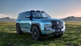 中 양왕, 플래그십 전기 SUV U8 수상 주행 능력 뽐내
