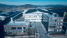 맞춤형 전고체 배터리 조립 장비 개발 어떻게?...엠플러스 생산 현장을 가다