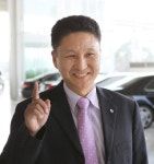 국내 최대 중고차 매매단지 엠파크, 시동을 켜다