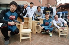 “어려운 아이들 위한 DIY 에코 장난감 가구 만들어요”