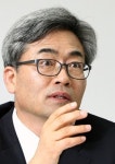 [시론] 길 위에서 도로를 생각하다.