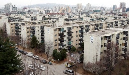 르포- ‘강남열기 확산’ 강동구 재건축 현장을 가다