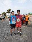 형제 나란히 4일 연속 풀코스 마라톤 완주 성공