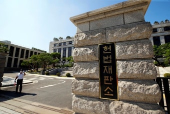 “장애인용 차량 없는 면허시험장은 위헌” 헌법소원 냈지만…