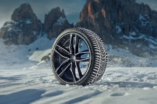 타이어 업계 “완성차 고급 모델에 국산 타이어 장착 도와달라” 정부에 건의