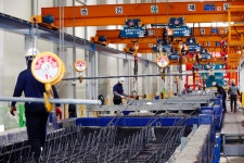 “車 공장처럼 가공ㆍ조립 공정…철근 생산성 10배 늘었죠”