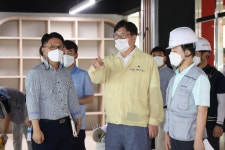 도성훈 인천시교육감, 검단신도시 9월 개교 예정학교 현장 방문