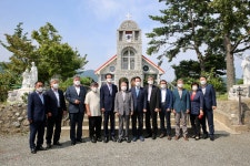 신안 흑산도, 흑산문화관광호텔·피정의 집 축복식 개최