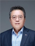 물류산업 발전 기여한 박성곤 ㈜하나로티앤에스 대표이사 동탑산업훈장 수여