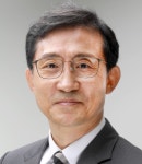 [시론] 1보 전진과 3보 후퇴