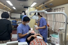 우리관리, 고양 신원마을3단지서 어르신 의료 지원