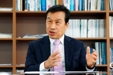 [파워인터뷰] “한국 건설산업 경쟁력…SOC 확대, 민간 중심, 디지털 전환에 있다”