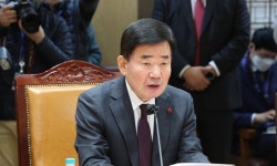 김진표 의장 “새해 개헌 준비 본격 착수…선거법도 정비”