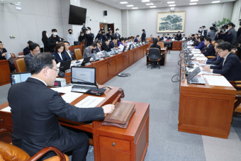 국회 파행, 대통령실 불참으로 운영위 전체회의 무산.