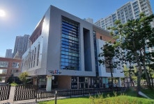 놀이와 배움이 공존하고 학교와 마을이 행복해지는 공간