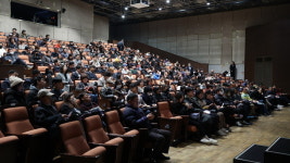 과천아카데미, 한예종 양정무 미술교수 콜라보콘서트 ... 첼리스트 윤지원 기타 곽진규와 함께