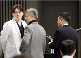 전공의 대표, 대통령 만난 뒤 “대한민국 의료 미래 없다”