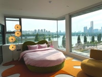 [르포] ‘한강 독채 호텔’ 가보니… “불꽃축제 명당이네”