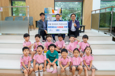 충북개발공사, 초록우산과 ‘증평 창의파크’에 어린이도서 2000권 기부