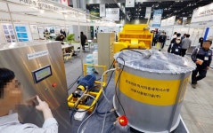 탄소 먹고 발열 양생…혁신 콘크리트 큰장