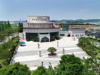 함안문화예술회관,‘2025년 예술경영지원센터’           공모사업에  2개 작품 선정 쾌거