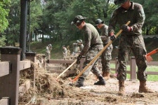 의정부시, ‘오아-시원!’ 얼음물 나눔으로 어르신 폭염 대응