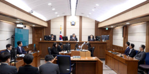 오세훈 항소심 무죄에 여야 엇갈린 반응…與 “상식 밖 판결”·野 “사필귀정”