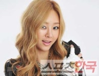 [스타 인터뷰] 신인가수 지나 내 첫무대 유이 눈물 펑펑