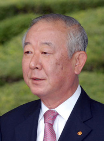 신명주 대한사격연맹 회장, 병원 임금 체불 논란으로 사퇴 의사 밝혀