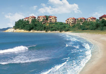 광활한 염전·드넓은 백사장… 여기가 보물섬