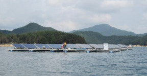 댐 호수 수면을 활용한 수상태양광 개시