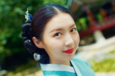 우리은행, 새 광고모델에 MZ세대 아이콘 배우 주현영...가수 아이유와 함께 활동