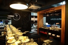 고급스럽게 재해석한 스시 ‘스시오:블랙컨테이너’