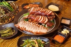 요즘 뜨는 족발·찜닭전문점, 가맹점 창업 시 순수익 매우 높다