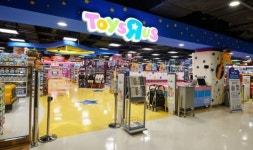 롯데마트 토이저러스, 28일~10월11일까지 ‘10주년 할인 행사’…인기 완구 반값+사은품 증정