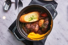 뉴욕 미슐랭 스타 출신 쉐프의 요리 돋보이는 더 미트 퀴진