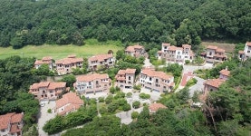 리맥스 골드에셋,  고품격 골프 하우스 라센트라 매각 주관