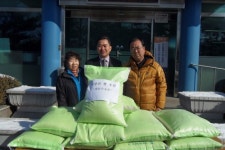 천안시 신당동 김광운씨, 사랑의 쌀 기탁